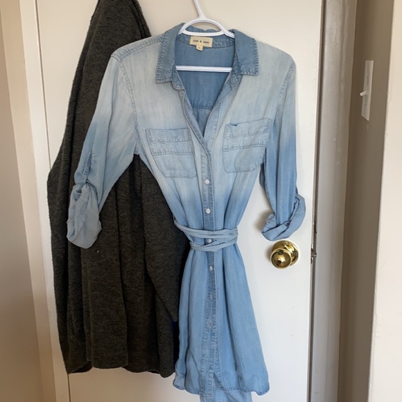 A light Denim dress - Picture 2 of 2